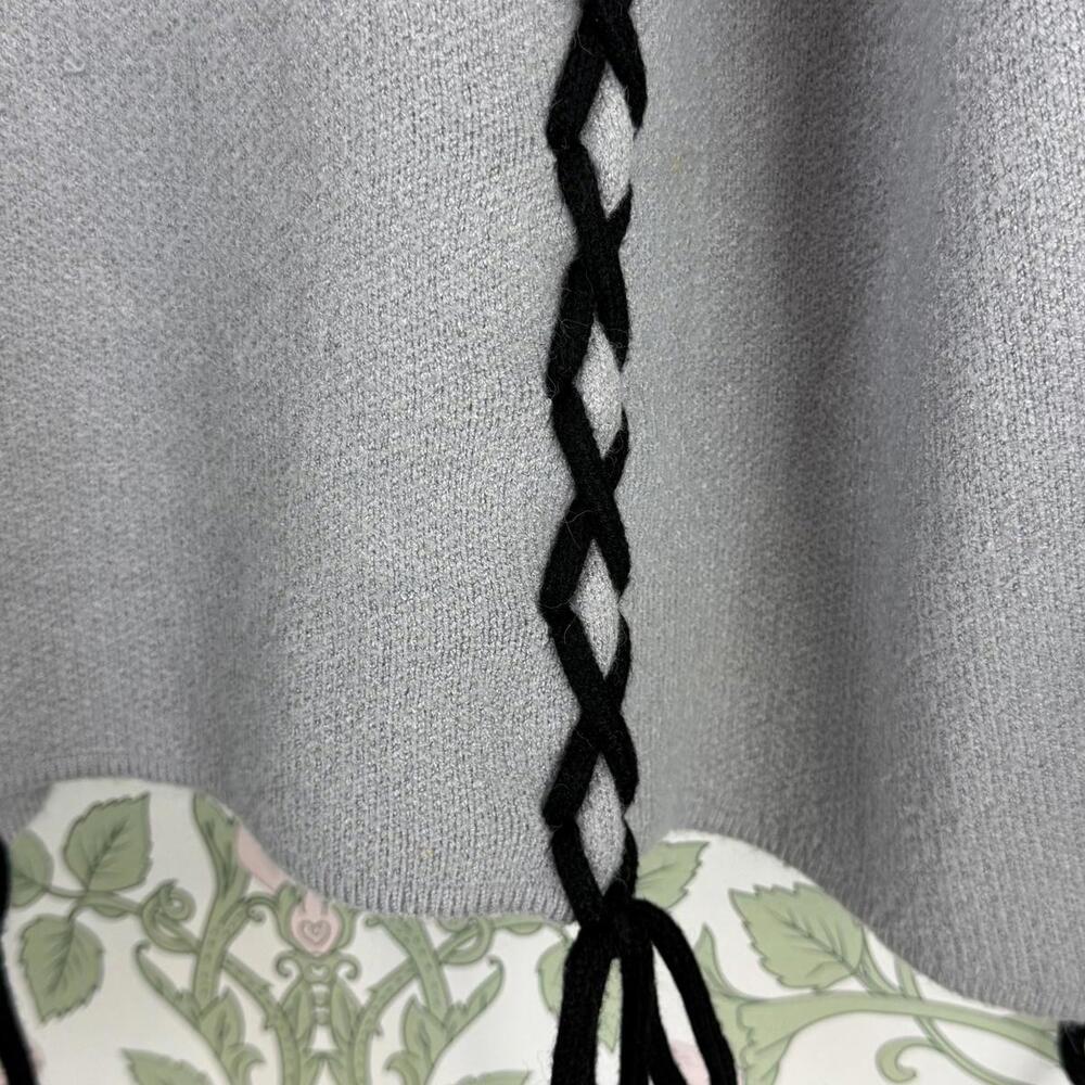 POL Distressed Gray Knit Tunic Sweater with Black Lace-Up Details - Size - Large - Picture 5 of 7